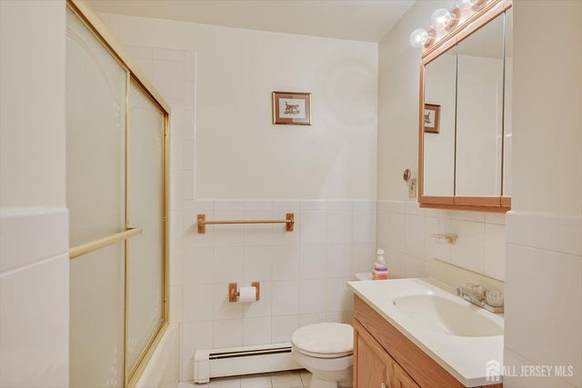 32 Sheridan Avenue, Metuchen, NJ 08840