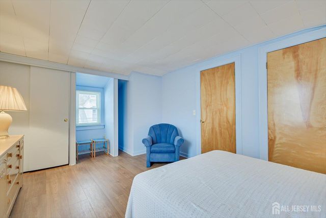 32 Sheridan Avenue, Metuchen, NJ 08840