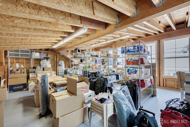 32 Sheridan Avenue, Metuchen, NJ 08840