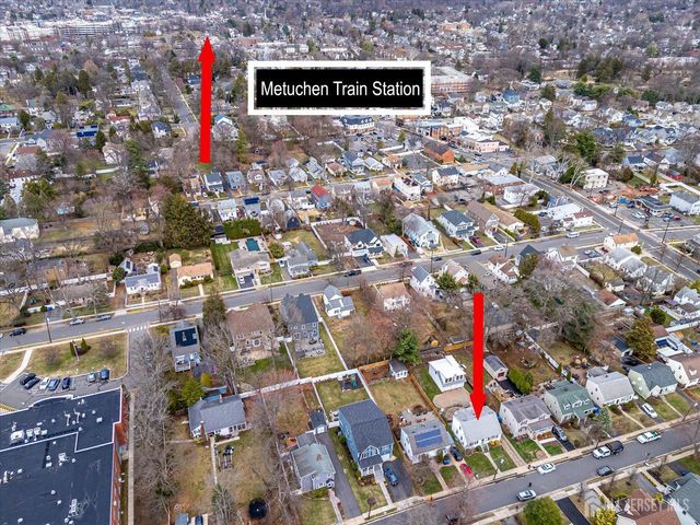 32 Sheridan Avenue, Metuchen, NJ 08840