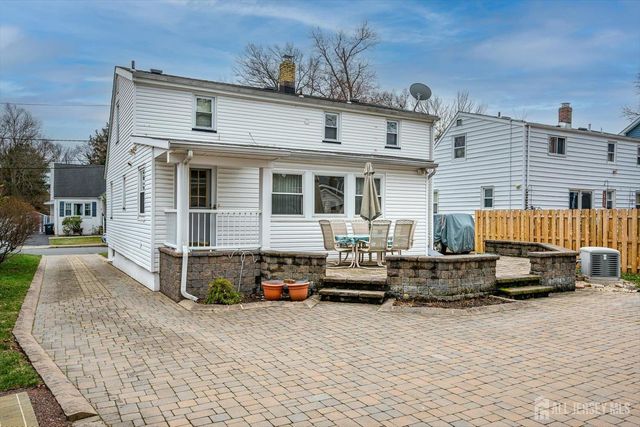 32 Sheridan Avenue, Metuchen, NJ 08840