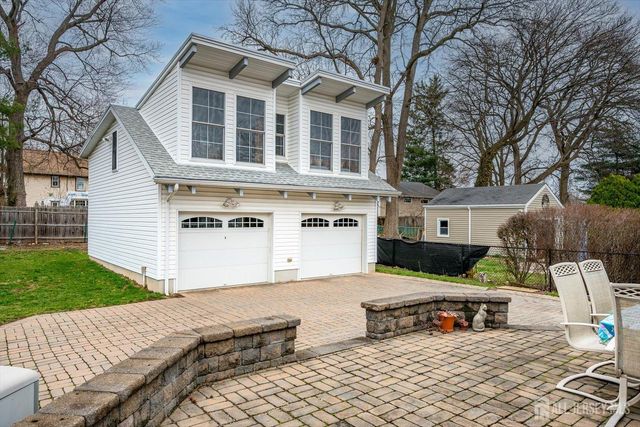 32 Sheridan Avenue, Metuchen, NJ 08840