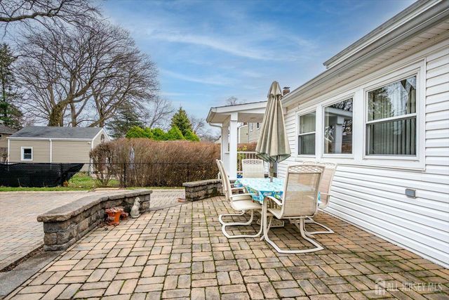 32 Sheridan Avenue, Metuchen, NJ 08840