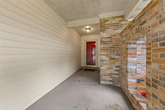 10 El Jer Drive, Cedar Hill, MO 63016