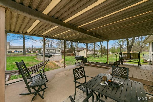 10 El Jer Drive, Cedar Hill, MO 63016