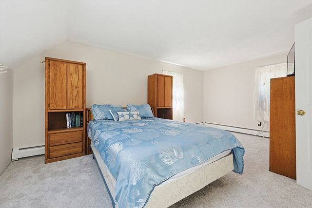 170 Rocky Hill Rd, Rehoboth, MA 02769