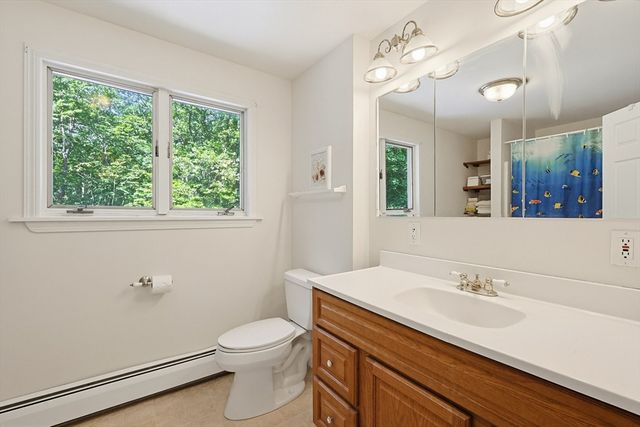 170 Rocky Hill Rd, Rehoboth, MA 02769