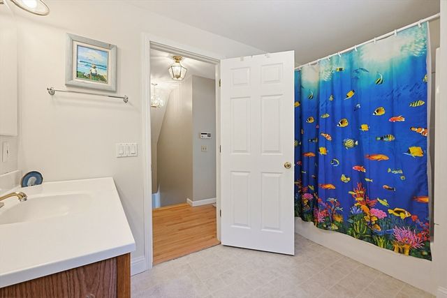 170 Rocky Hill Rd, Rehoboth, MA 02769