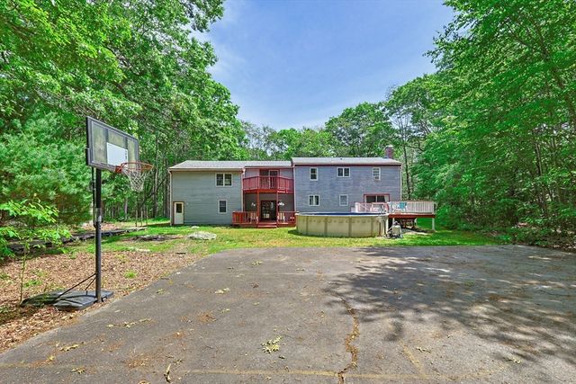 170 Rocky Hill Rd, Rehoboth, MA 02769
