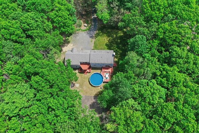 170 Rocky Hill Rd, Rehoboth, MA 02769