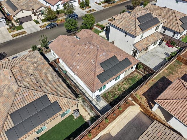 640 Wood Crest Avenue, Madera, CA 93636