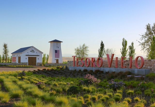 640 Wood Crest Avenue, Madera, CA 93636