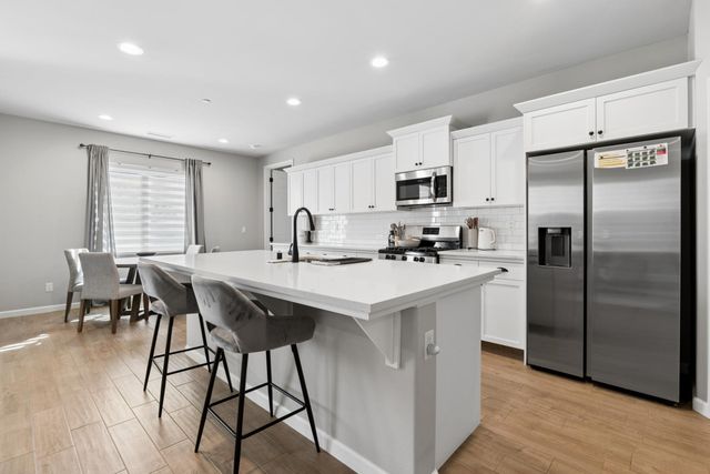 640 Wood Crest Avenue, Madera, CA 93636