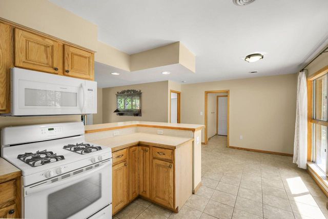 5805 Yorkshire ROAD, Madison, WI 53711