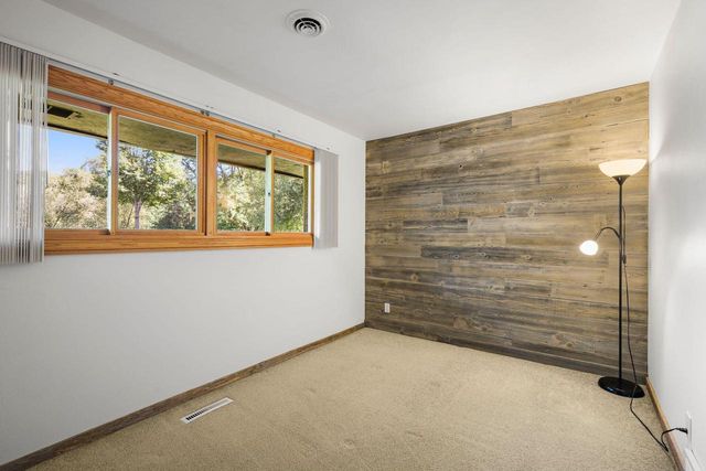 5805 Yorkshire ROAD, Madison, WI 53711