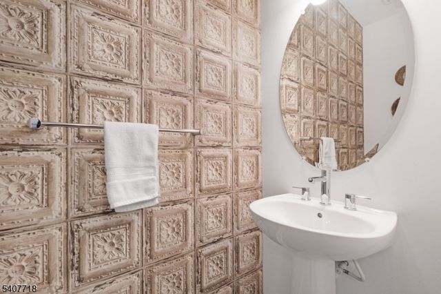 3 Fillmore Dr, Morris Twp., NJ 07960