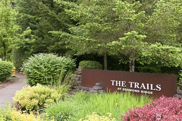 8738 233rd Place NE, Redmond, WA 98053