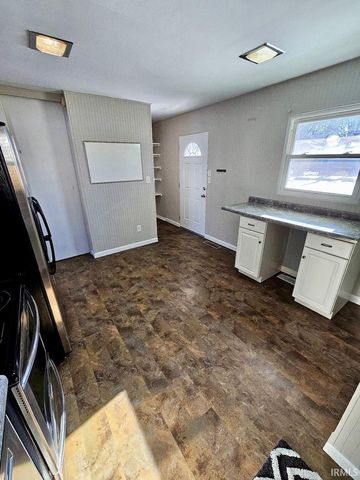 2418 Hazelwood Avenue, Fort Wayne, IN 46805