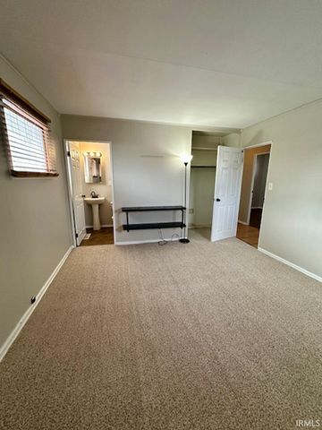 2418 Hazelwood Avenue, Fort Wayne, IN 46805