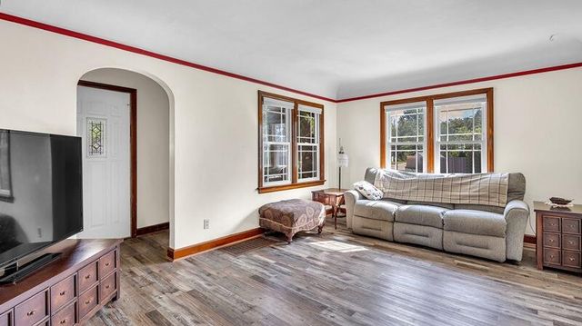 1513 E Harriet STREET, Appleton, WI 54915