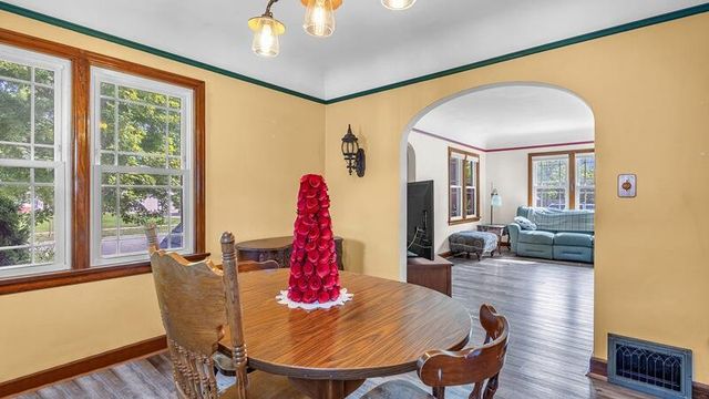 1513 E Harriet STREET, Appleton, WI 54915