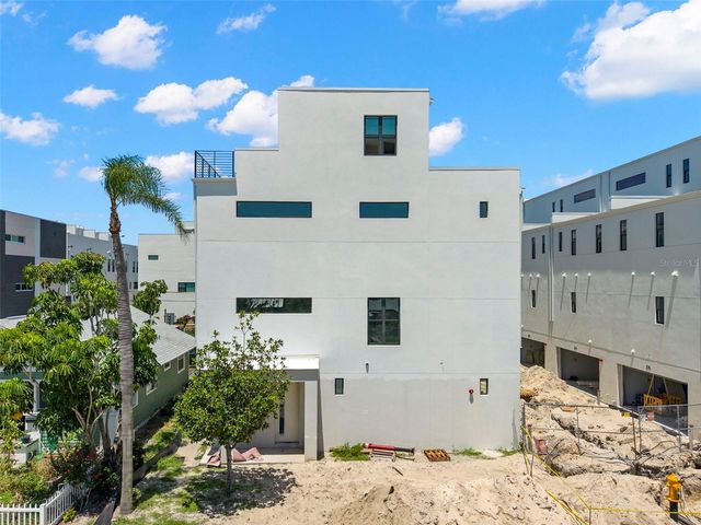 368 14TH STREET N, St Petersburg, FL 33705