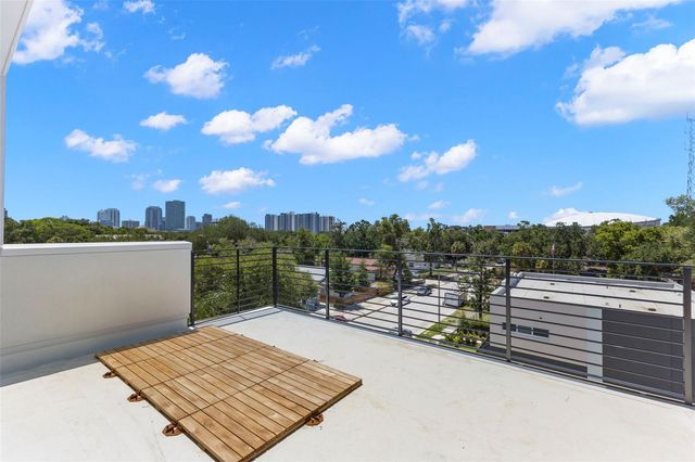 368 14TH STREET N, St Petersburg, FL 33705
