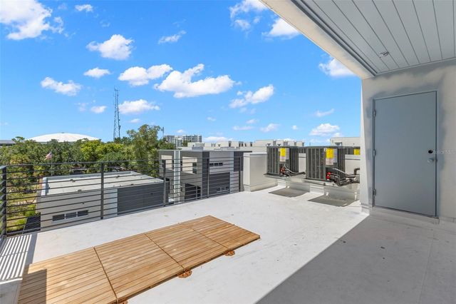 368 14TH STREET N, St Petersburg, FL 33705