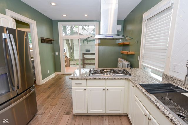 2745 N College Avenue, Indianapolis, IN 46205