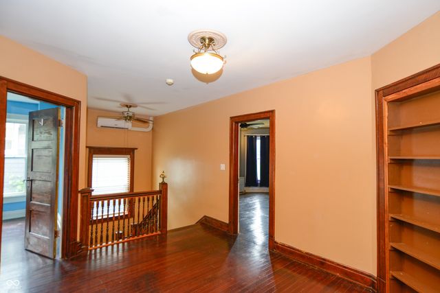 2745 N College Avenue, Indianapolis, IN 46205