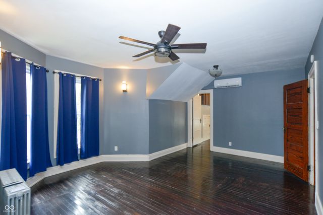 2745 N College Avenue, Indianapolis, IN 46205