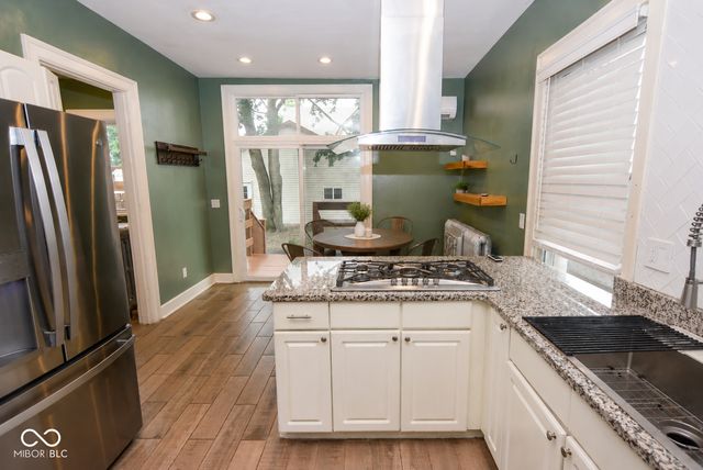 2745 N College Avenue, Indianapolis, IN 46205