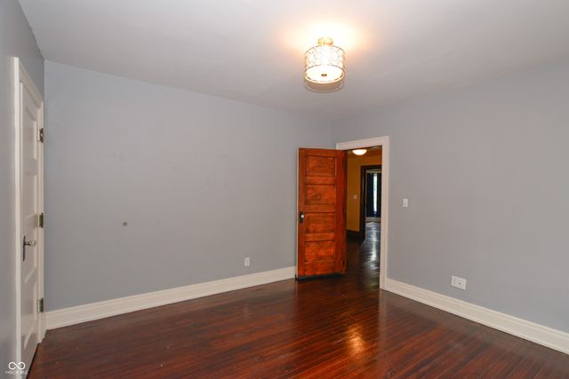 2745 N College Avenue, Indianapolis, IN 46205