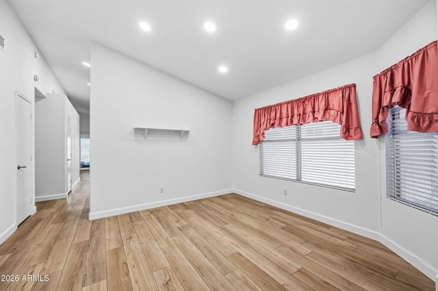 1142 W SPARROW Drive, Chandler, AZ 85286