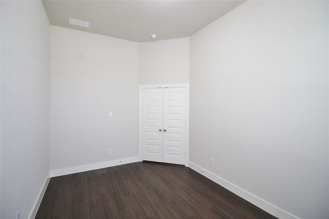 1665 Sheldon Drive, Forney, TX 75126