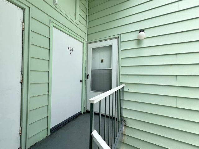 560 MIDWAY DRIVE Bld E Unit 560B, Ocala, FL 34472