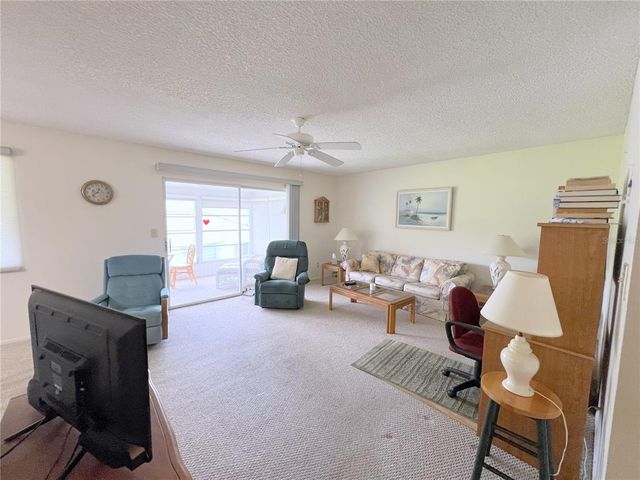 560 MIDWAY DRIVE Bld E Unit 560B, Ocala, FL 34472