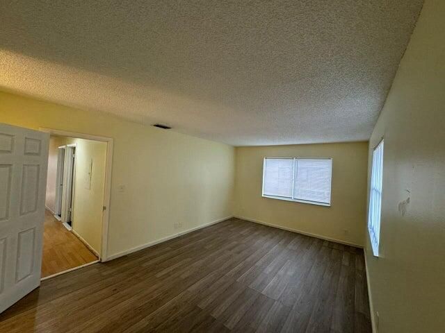 2206 NW 59th Terrace 81-E, Lauderhill, FL 33313