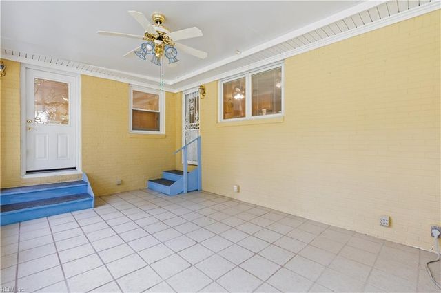 236 Sierra DR, Chesapeake, VA 23322