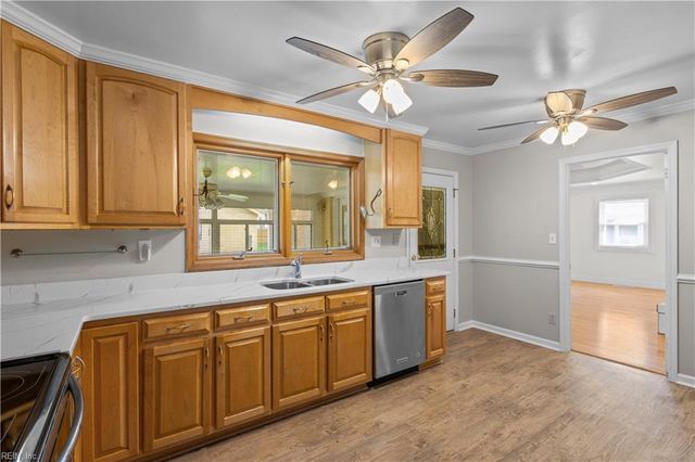 236 Sierra DR, Chesapeake, VA 23322