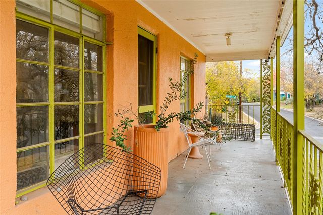 1304 Kirkwood RD B, Austin, TX 78722