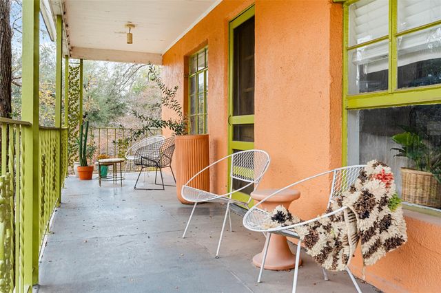 1304 Kirkwood RD B, Austin, TX 78722