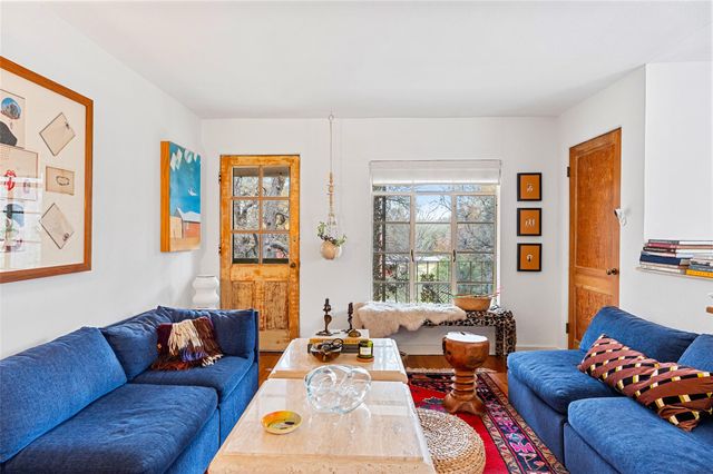 1304 Kirkwood RD B, Austin, TX 78722