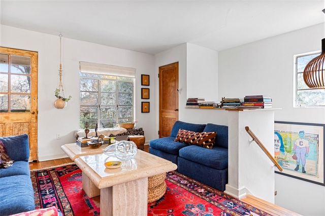 1304 Kirkwood RD B, Austin, TX 78722