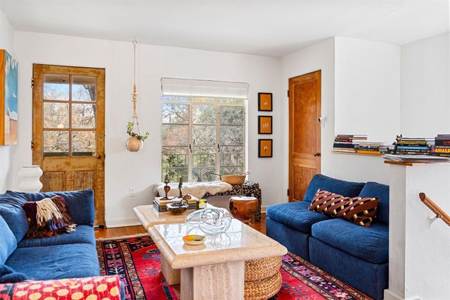 1304 Kirkwood RD B, Austin, TX 78722