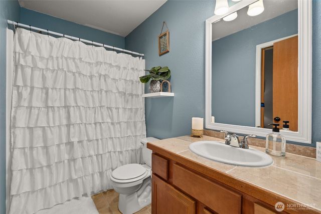 304 W G Street, Shelton, WA 98584