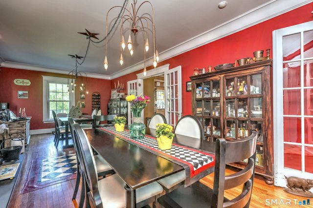 25 Center Road, Woodbridge, CT 06525