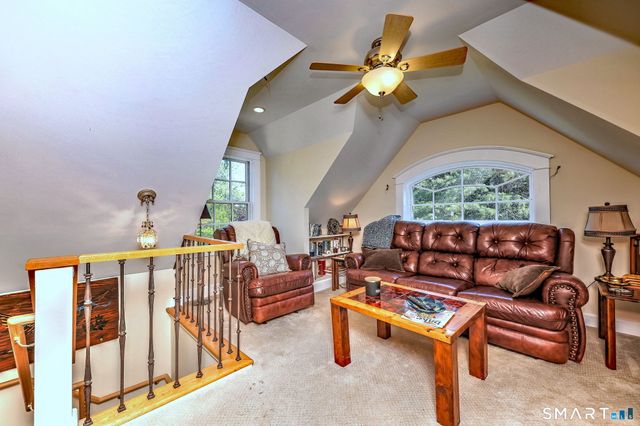 25 Center Road, Woodbridge, CT 06525