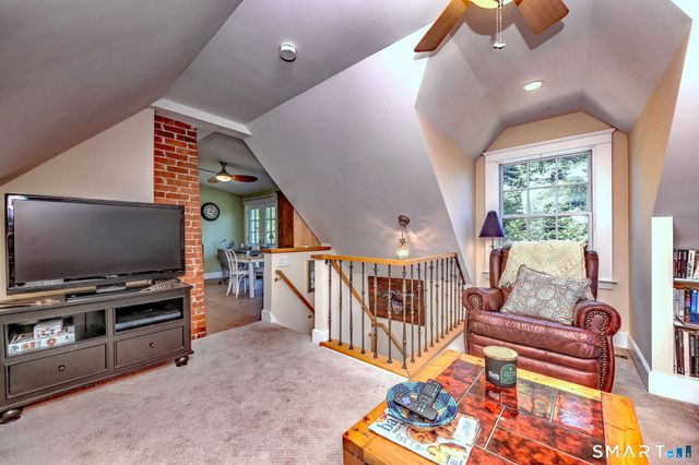 25 Center Road, Woodbridge, CT 06525