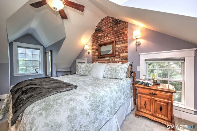 25 Center Road, Woodbridge, CT 06525